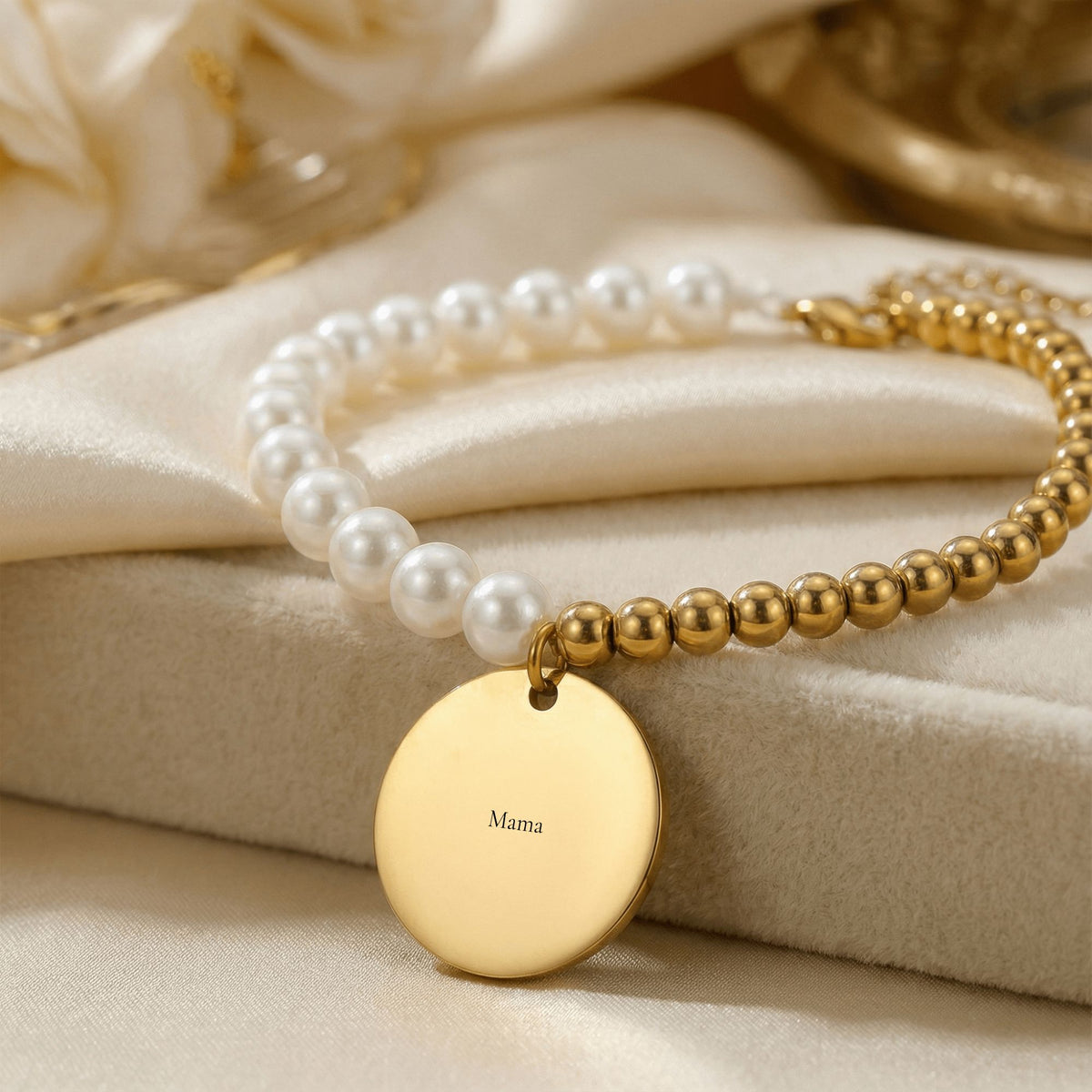 Personalized Pearl & Gold Coin Bracelet for Mom — Custom Engraved Name Bracelet with Message Card
